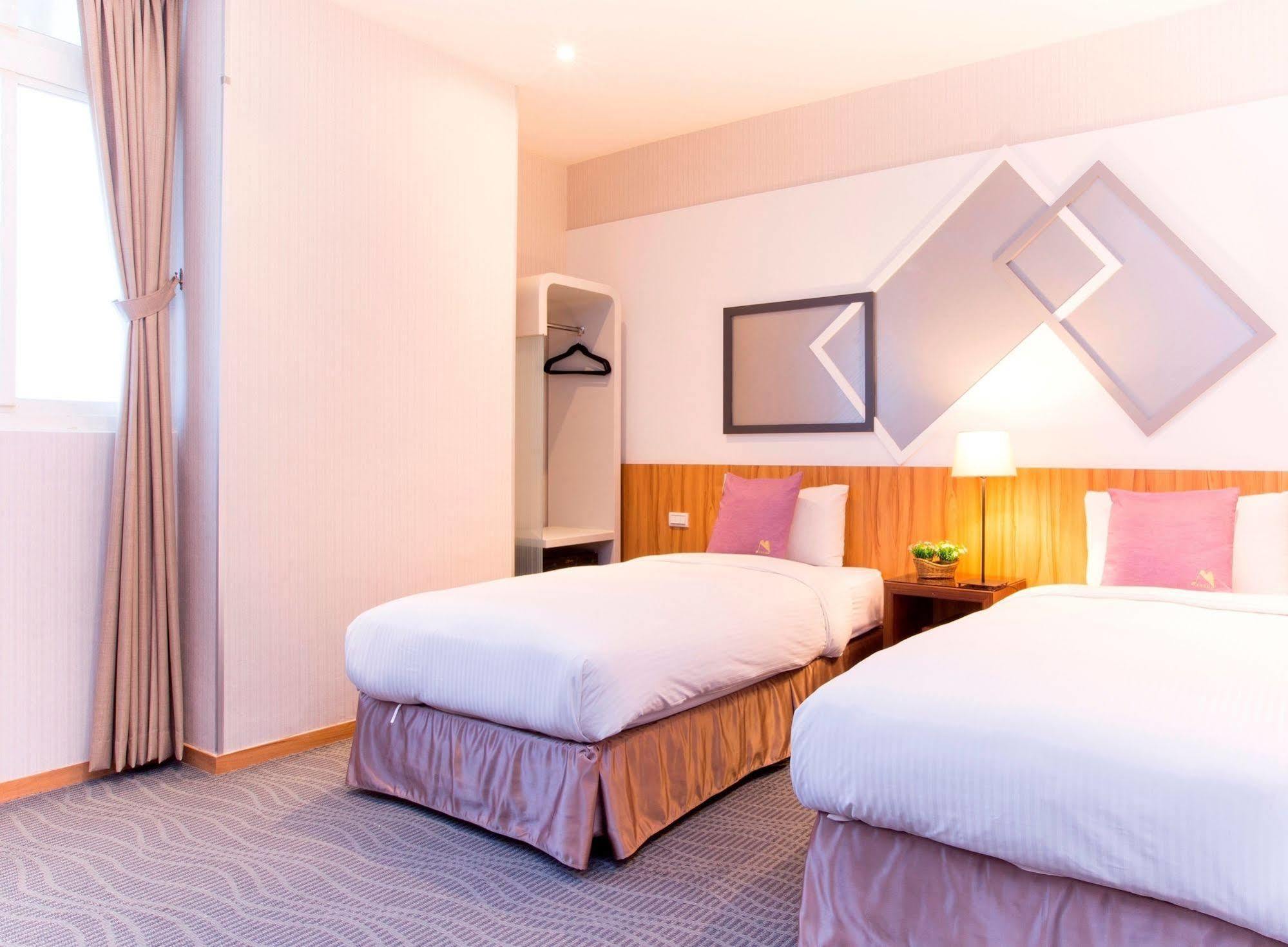 Muzik Hotel - Ximending Xining Branch Taipei Exterior photo